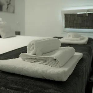 Apartment ᗰiki Hoᑌտᗴ, Florence